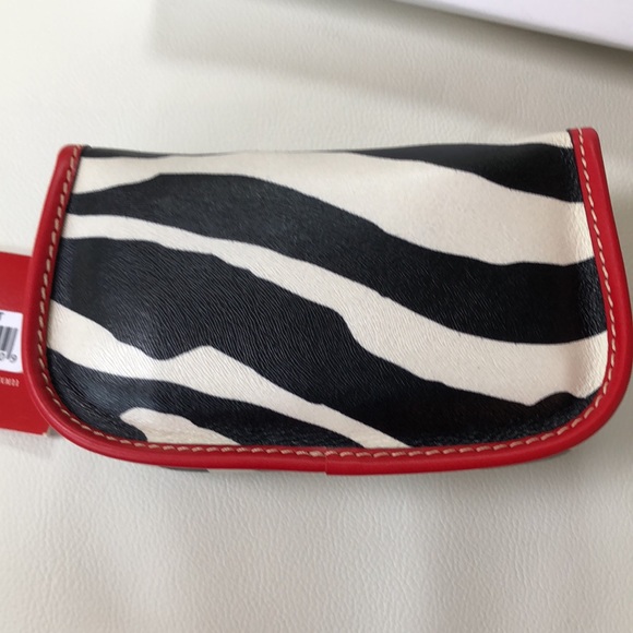 Vintage NWT wristlet - Picture 3 of 8